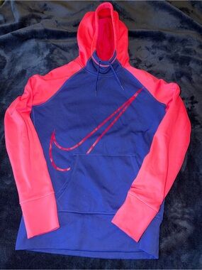 Nike Royal Blue and Hot Pink Therma-Fit Hoodie
